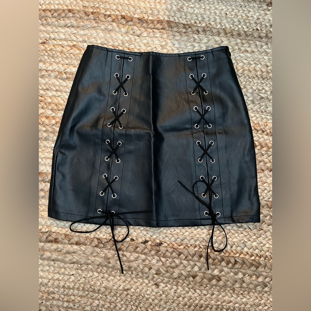 boohoo leather skirt